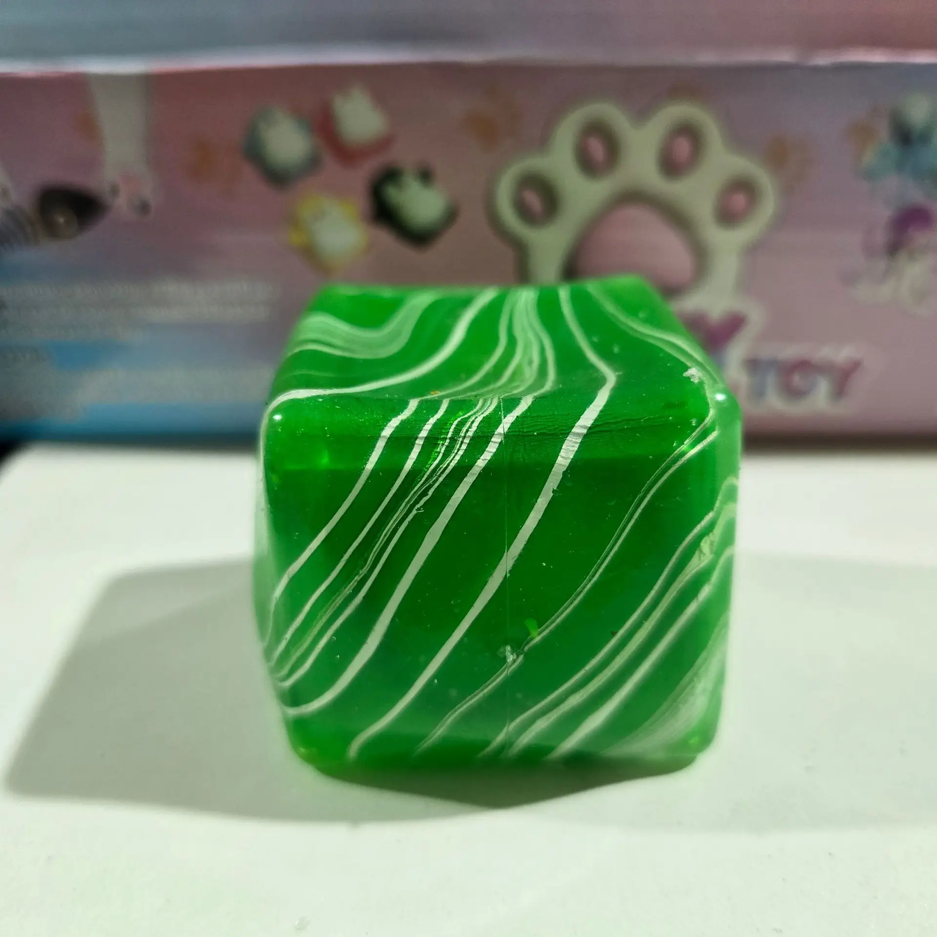 مكعبات ثلج فلوستون، اضغط عليها - مراجعة Fidget Cube Original وسعره